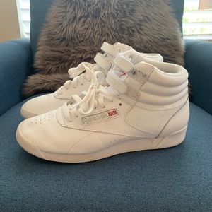 Reebok classic freestyle hi top women’s sneakers size 7